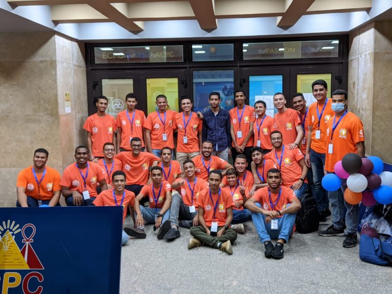 كلية الحاسبات والذكاء الاصطناعي” تنافس علي مستوي الجمهورية  تحت رعاية معالي  الاستاذ الدكتور مصطفي عبد الخالق رئيس الجامعة