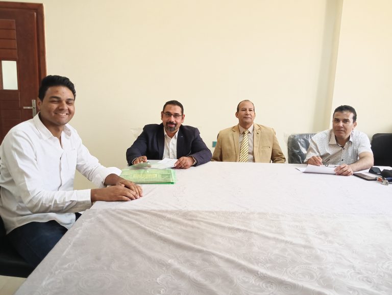 حاسبات سوهاج تعقد مسابقه الطالب المثالى.