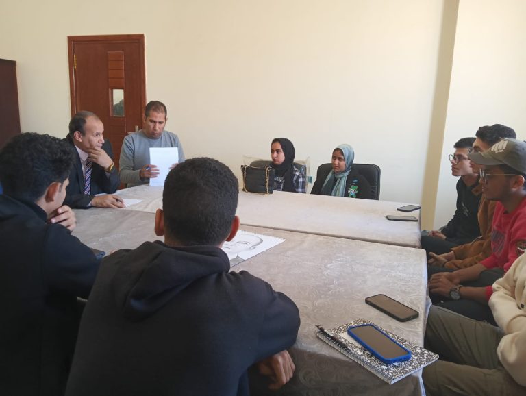 الزناتى يعقد اجتماعا لدعم الانتخابات الرئاسية المقبلة.