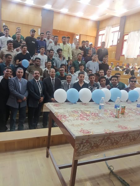 حاسبات سوهاج تحتفل بطلابها الجدد .