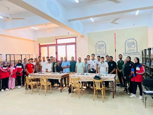 اسماء الفائزين في بطولة الكلية للشطرنج